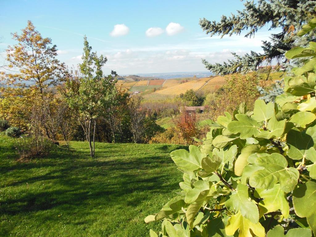 Agriturismo Affittacamere Barbarossa Dogliani Exteriör bild
